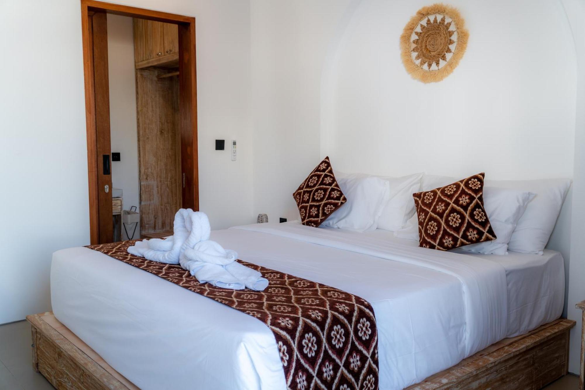 Sanjula Hotel